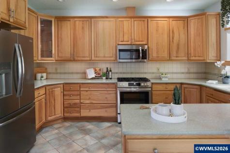 1876 NW Woodland Drive Corvallis OR 97330