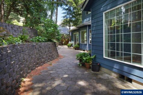1876 NW Woodland Drive Corvallis OR 97330