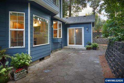 1876 NW Woodland Drive Corvallis OR 97330