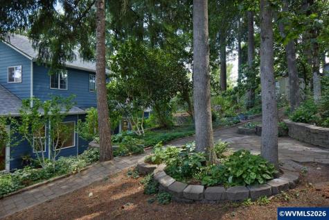 1876 NW Woodland Drive Corvallis OR 97330