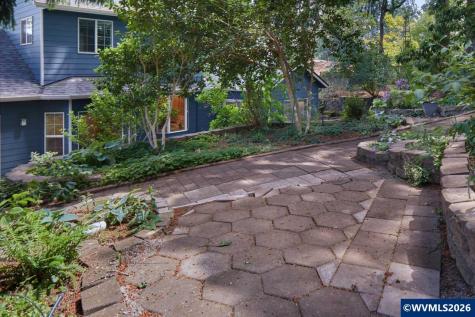 1876 NW Woodland Drive Corvallis OR 97330