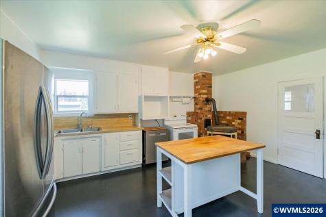 30832 Waterloo Road Lebanon OR 97355