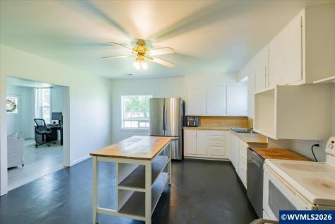 30832 Waterloo Road Lebanon OR 97355
