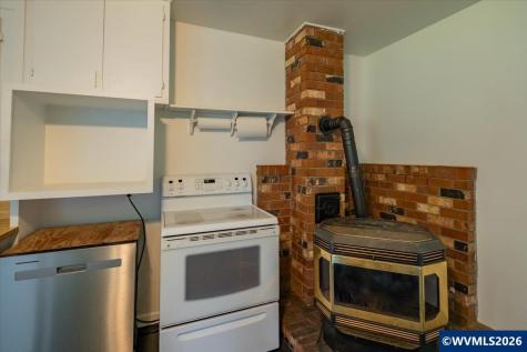 30832 Waterloo Road Lebanon OR 97355