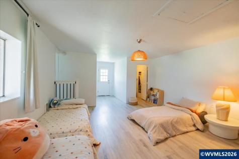 30832 Waterloo Road Lebanon OR 97355