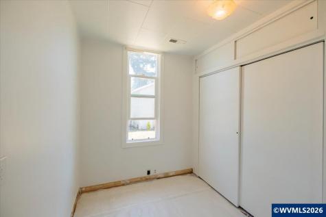 30832 Waterloo Road Lebanon OR 97355