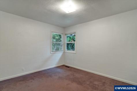 1869 May Street NE Keizer OR 97303