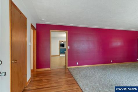 1869 May Street NE Keizer OR 97303
