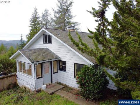 94643 Frontier Lane Coquille OR 97423