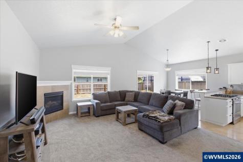 1225 46th Avenue Sweet Home OR 97386