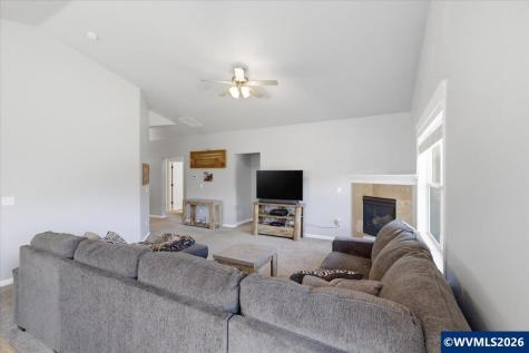 1225 46th Avenue Sweet Home OR 97386