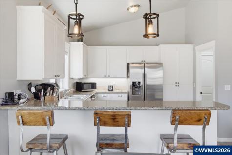 1225 46th Avenue Sweet Home OR 97386