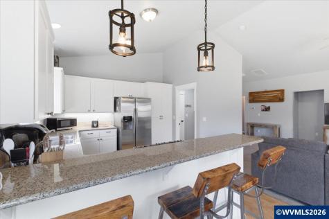 1225 46th Avenue Sweet Home OR 97386