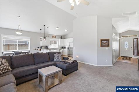 1225 46th Avenue Sweet Home OR 97386