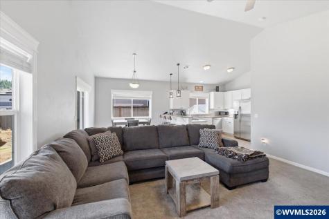 1225 46th Avenue Sweet Home OR 97386