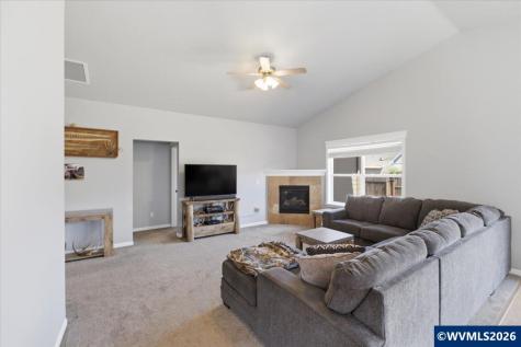 1225 46th Avenue Sweet Home OR 97386