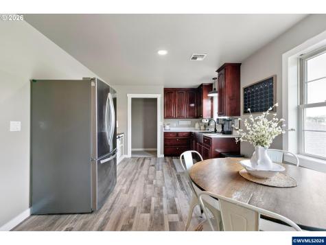 34207 Enos Drive Halsey OR 97348