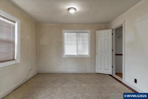 2085 Evergreen Avenue NE Salem OR 97301