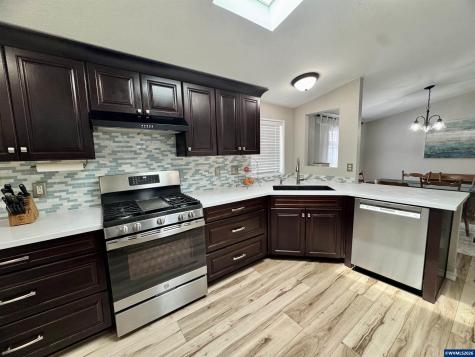 1707 Chemawa Road NE Keizer OR 97303