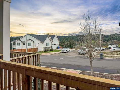 3012 Anastasia Street NW Salem OR 97304
