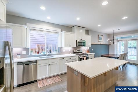 3012 Anastasia Street NW Salem OR 97304