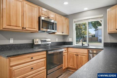 2268 Ermine Street SE Albany OR 97322