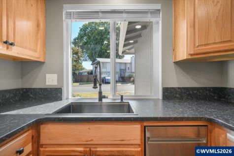 2268 Ermine Street SE Albany OR 97322