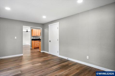 2268 Ermine Street SE Albany OR 97322