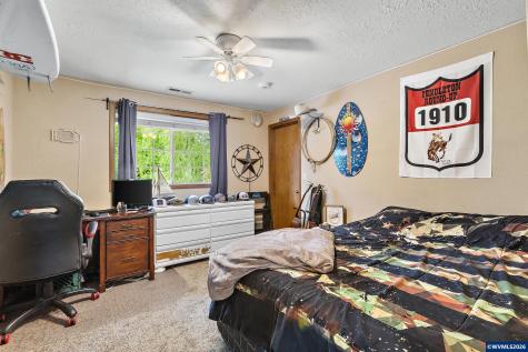 5935 Smoketree Drive SE Salem OR 97306