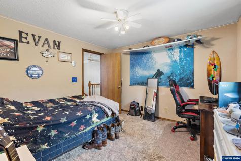 5935 Smoketree Drive SE Salem OR 97306