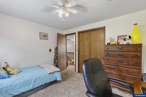 5935 Smoketree Drive SE Salem OR 97306