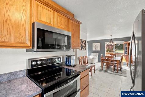 3209 22nd Avenue SE Albany OR 97322