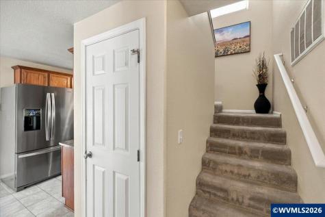 3209 22nd Avenue SE Albany OR 97322