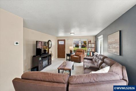 3209 22nd Avenue SE Albany OR 97322