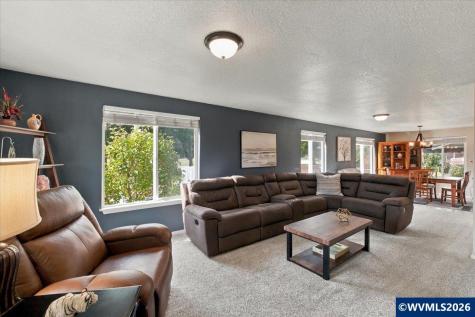 3209 22nd Avenue SE Albany OR 97322