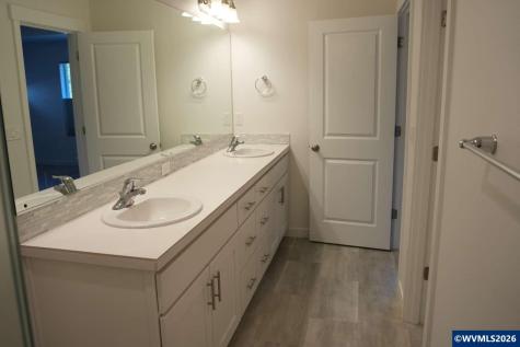 5511 NW Torchcrest Place Corvallis OR 97330