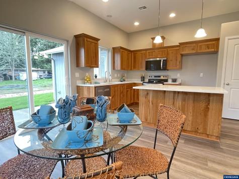 1469 Crittenden Street SW Albany OR 97321
