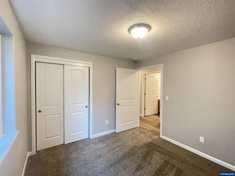 1469 Crittenden Street SW Albany OR 97321