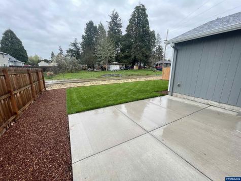 1469 Crittenden Street SW Albany OR 97321