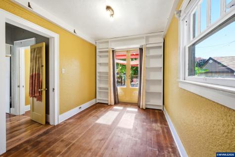 480 21st Street SE Salem OR 97317