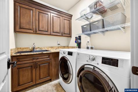 450 Augusta Street SE Salem OR 97306