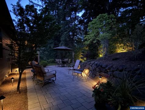 450 Augusta Street SE Salem OR 97306