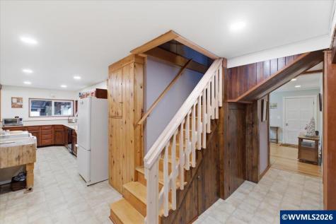 1115 Juniper Street Sweet Home OR 97386