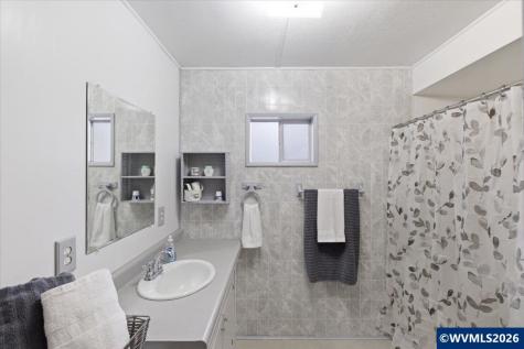 1115 Juniper Street Sweet Home OR 97386