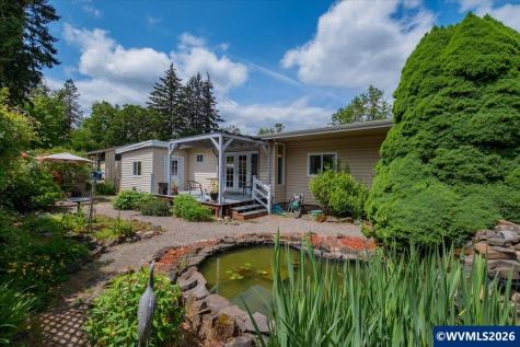 1115 Juniper Street Sweet Home OR 97386