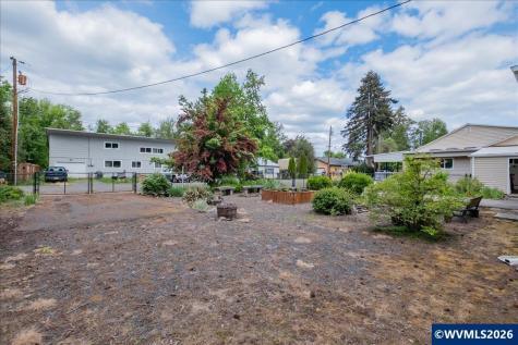 1115 Juniper Street Sweet Home OR 97386