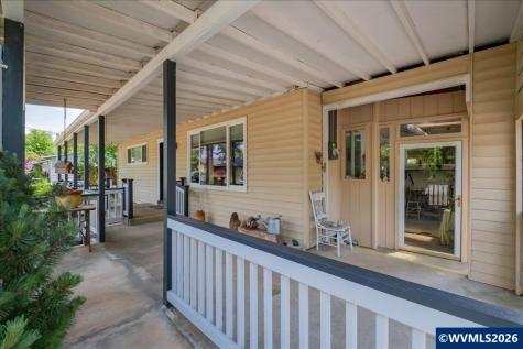 1115 Juniper Street Sweet Home OR 97386