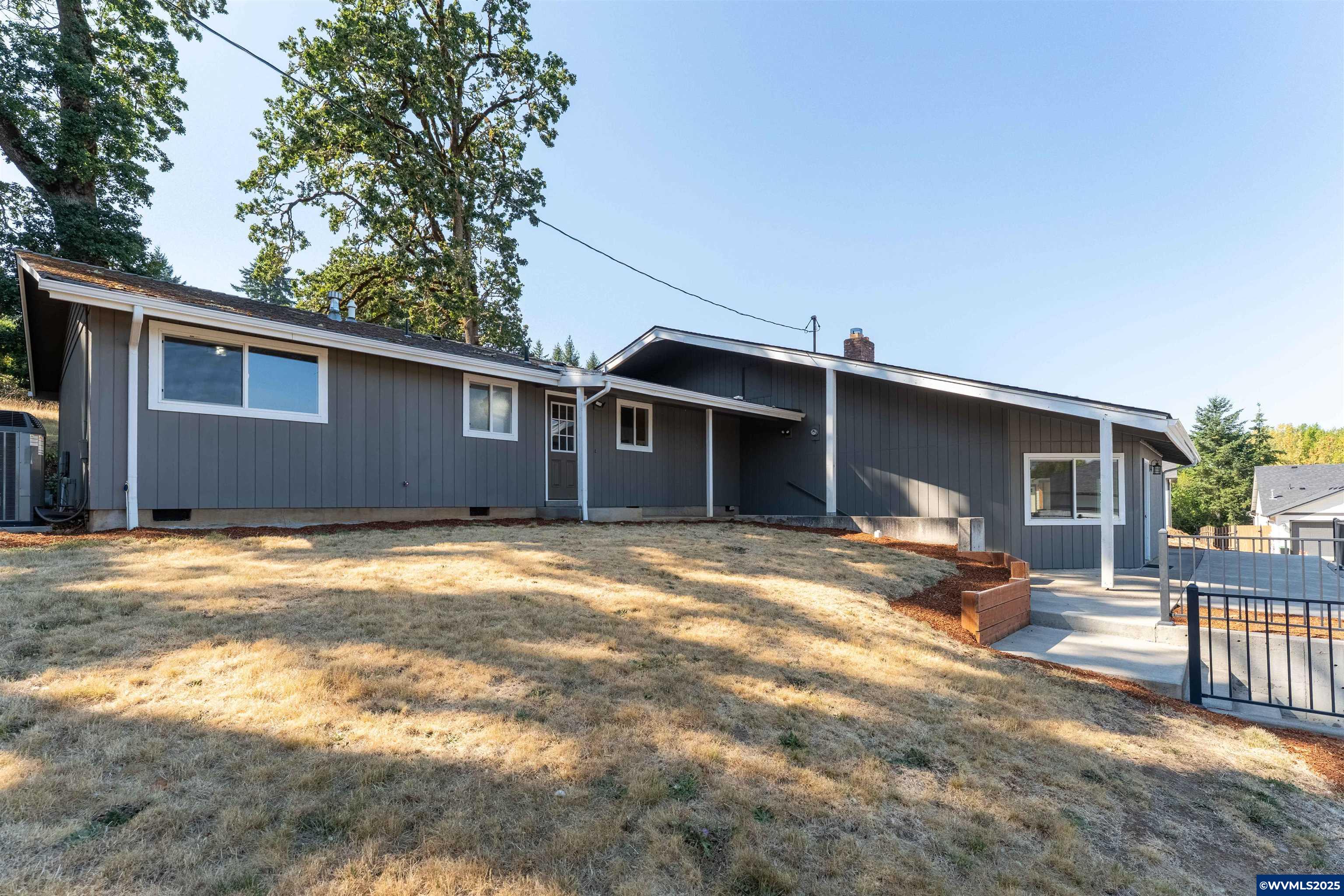 990 Pippa Lane Philomath OR 97370