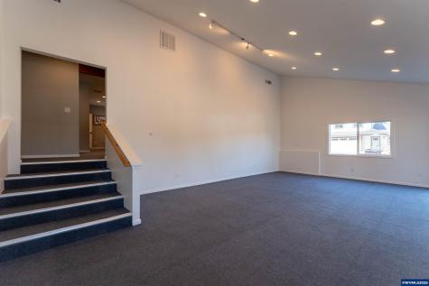 990 Pippa Lane Philomath OR 97370