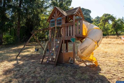 990 Pippa Lane Philomath OR 97370